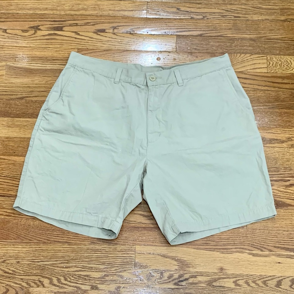 Patagonia Organic Cotton Flat Front Shorts. 38